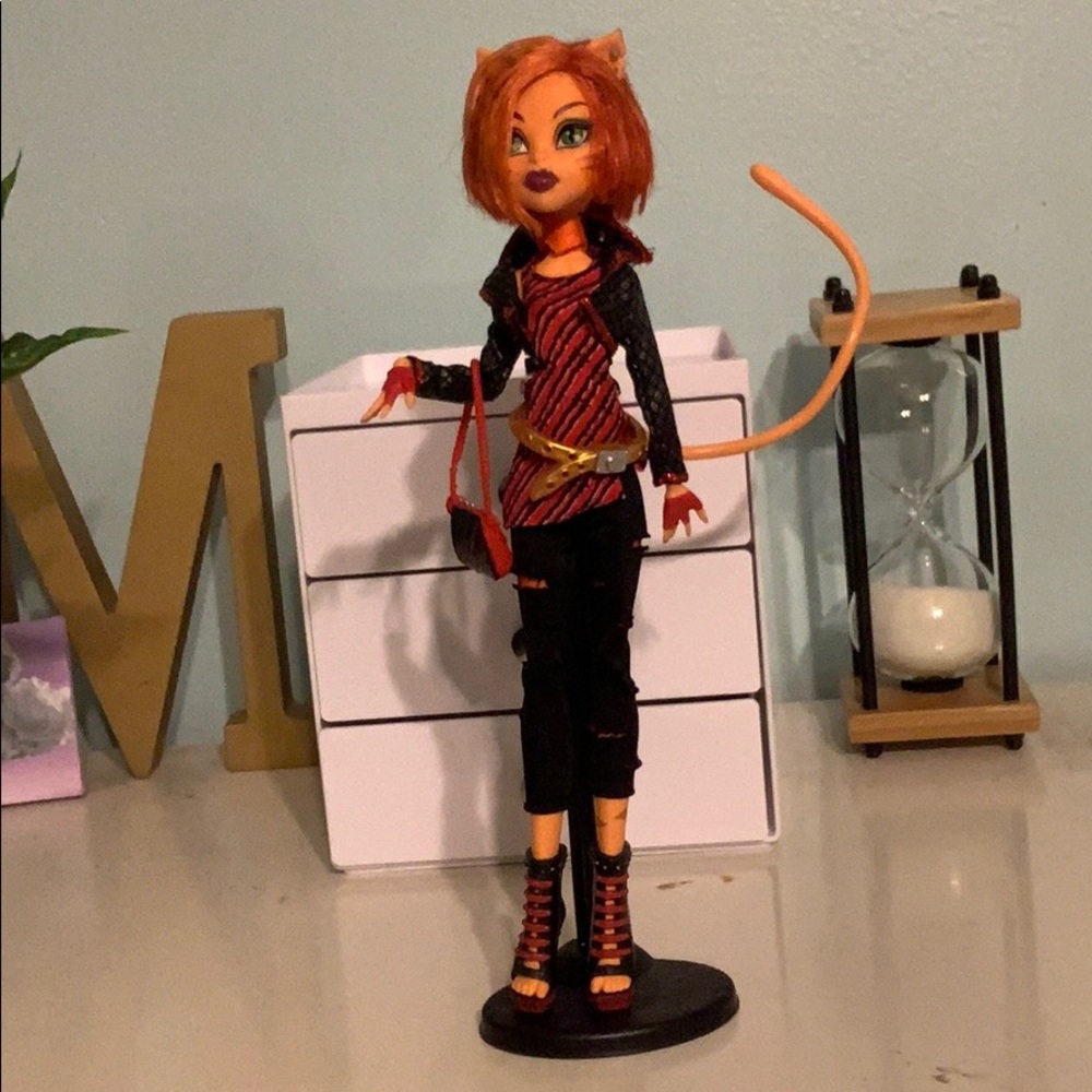 Monster High Doll: Toralei Stripe